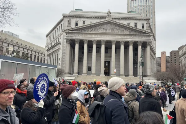 ALAA Local 2325 members rally to kick off 2025 sectoral bargaining campaign