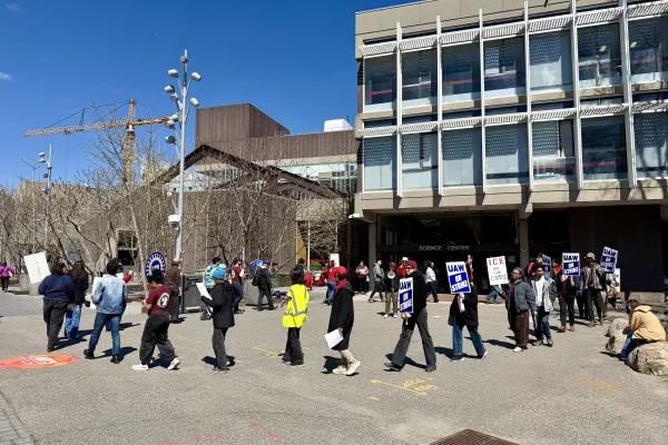 HGSU picket line in April 2026