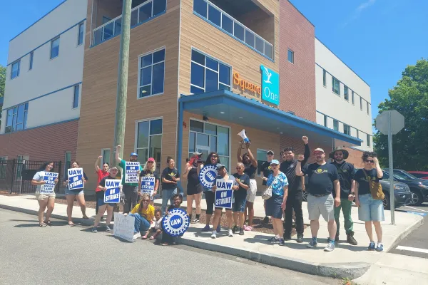 Local 2322 members on strike at Square One in Springfield in June 2026
