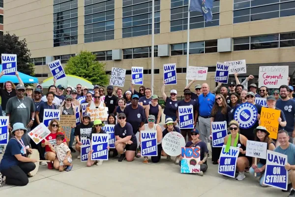 Solidarity with Local 2325 Members Under Attack for Exercising Right to Strike