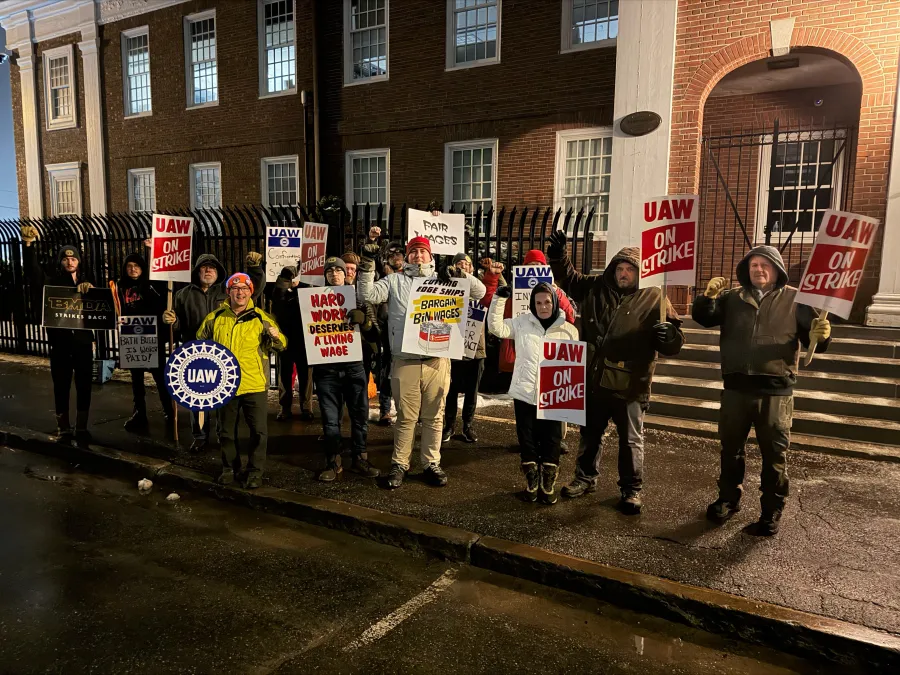 BMDA members on strike at midnight on March 23